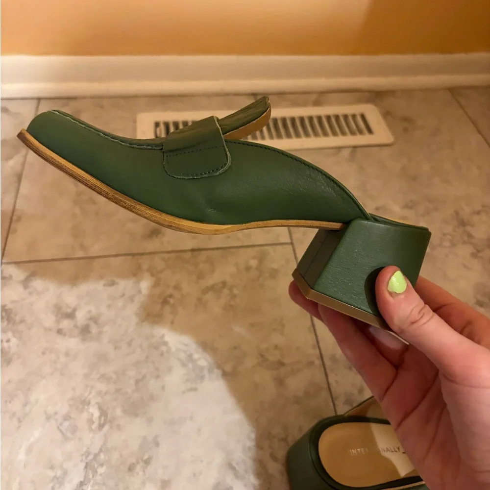 Intentionally Blank Prof Mules in Basil - Picture 12 of 13